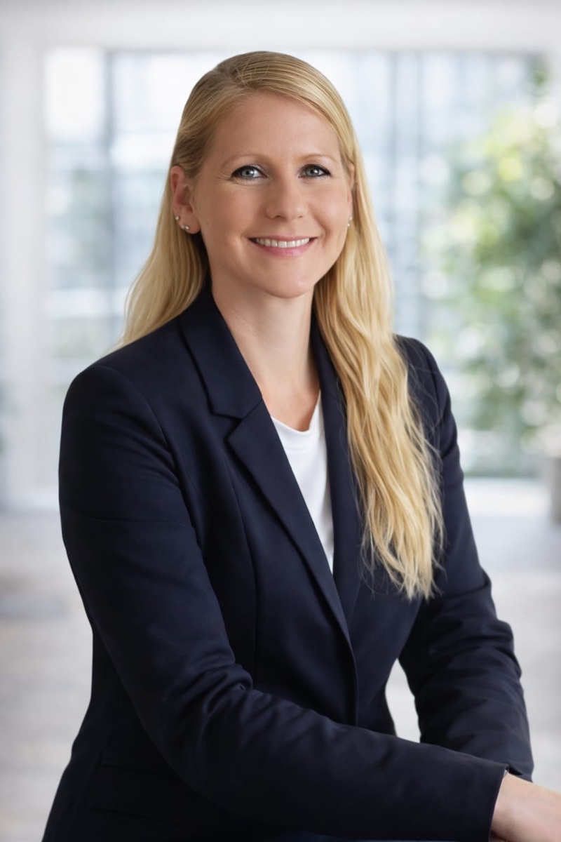 Adrienne Eckold, Beziehungs- und Life Coach